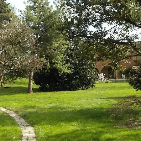 Agriturismo Casa Grande * باسيغليو